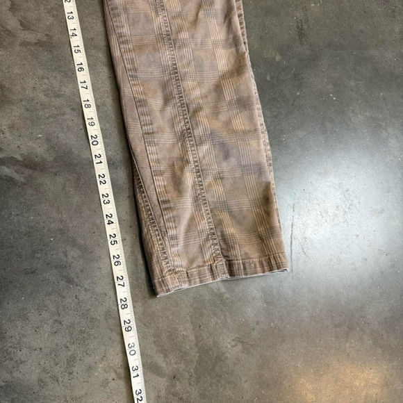 Women’s Kuhl Cargo Gorpcore/Hiking Pants - Picture 8 of 8